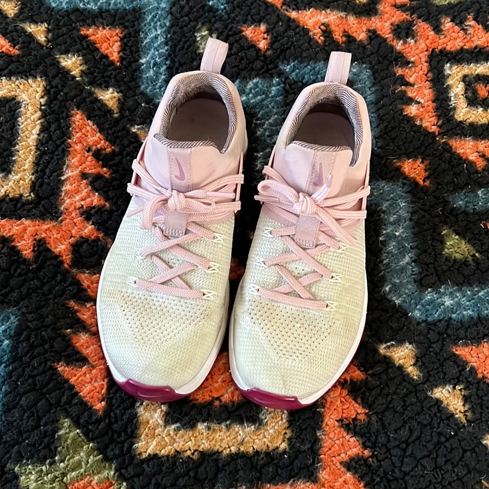 Nike Metcons Womens Size 7.5